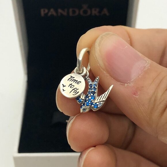 ✨🔥Pandora Sparkling Swallow & Quote Double Dangle Charm "Time to fly" Pendant - Picture 1 of 7